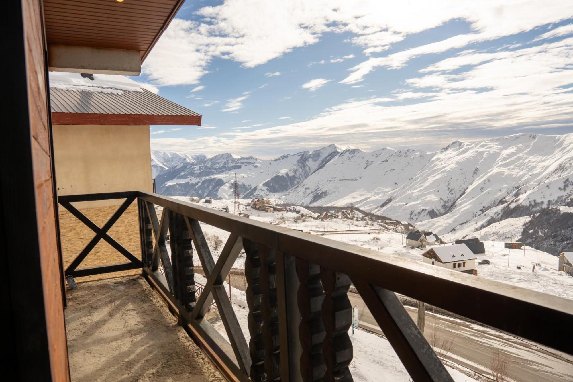 Apartamento Mountain Dream House Gudauri Exterior foto